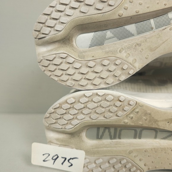 Nike Air Zoom Pegasus Premium Shoes Women Size 8.5 White Metallic Silver - Picture 15 of 16